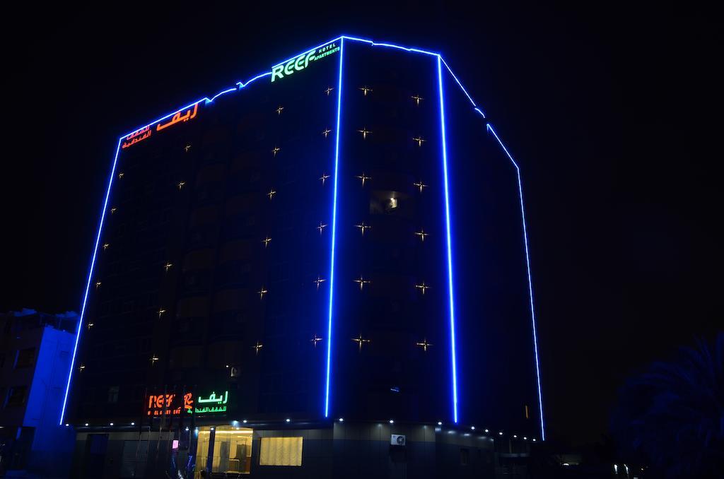 Reef Hotel Aparts Ajman Bagian luar foto